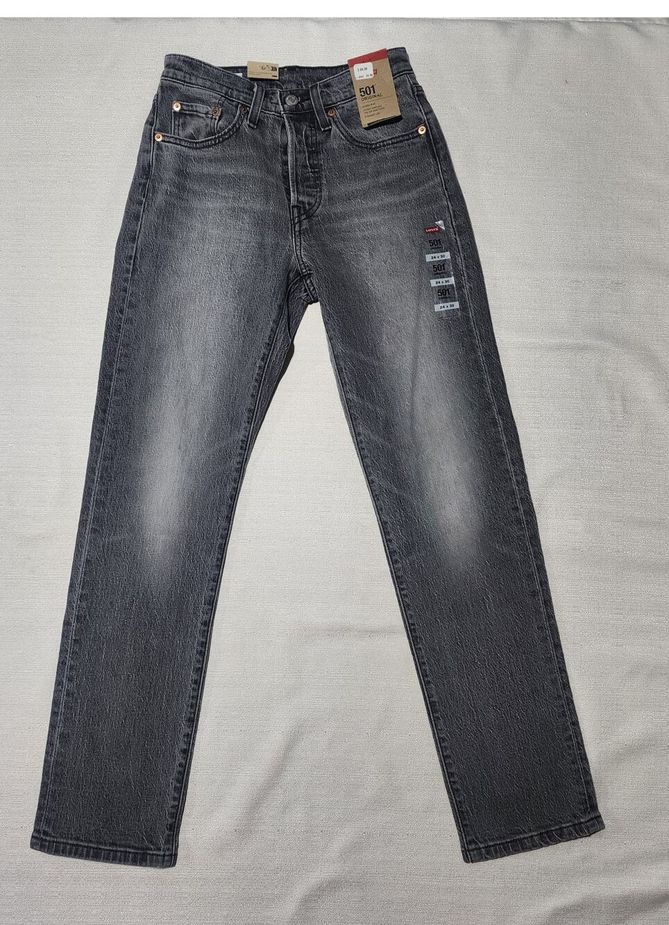 Levi's 501 original W24x L30 sit at waist men-button fly